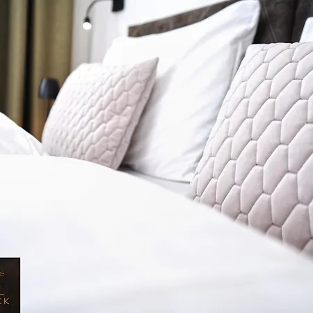 Aparthotel Ahornblick Muhlen (Tyrol)