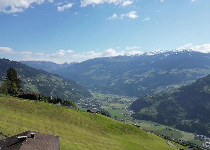 Ahornblick Apartahotel Muhlen (Tyrol)