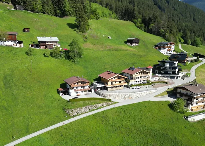 Ahornblick Apartahotel Muhlen (Tyrol)
