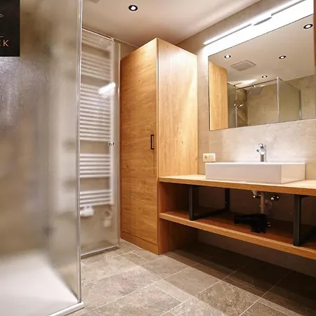Ahornblick Hotel apartamentowy